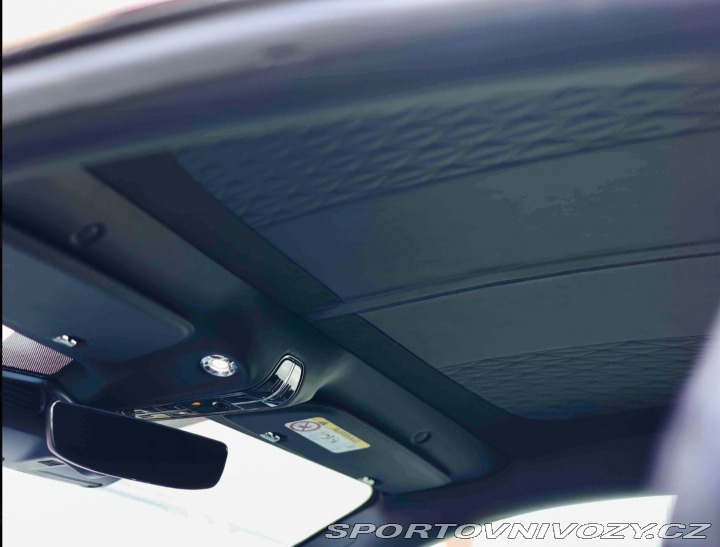 Aston Martin DB12 DB12 Coupé *IHNEĎ k DISP 2023