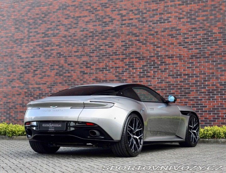 Aston Martin DB12 DB12 Coupé *IHNEĎ k DISP 2023