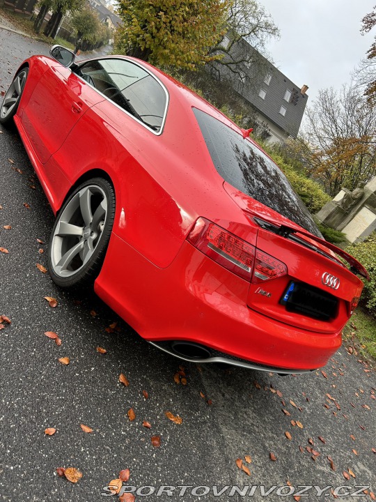 Audi RS5 Rs5 2011