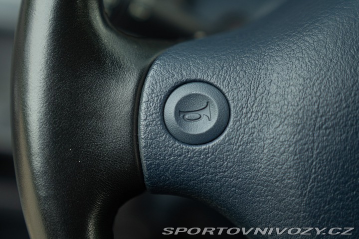 Renault Clio Sport V6 phase 1 2002