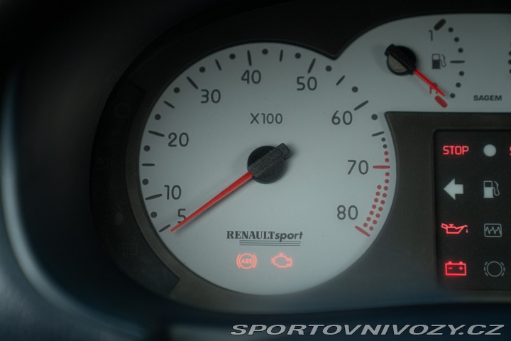 Renault Clio Sport V6 phase 1 2002