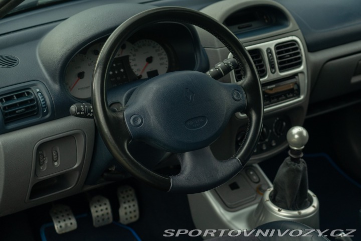 Renault Ostatní modely CLIO V6 phase 1 2002
