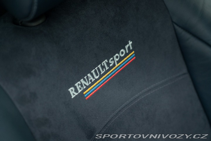 Renault Clio Sport V6 phase 1 2002