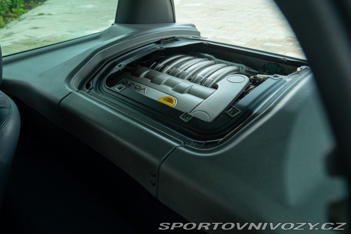 Renault Clio Sport V6 phase 1 2002