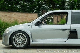 Renault Ostatní modely CLIO V6 phase 1 2002