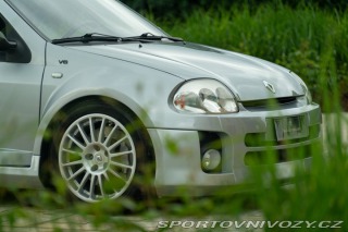 Renault Ostatní modely CLIO V6 phase 1 2002
