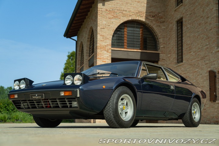 Ferrari 308 DINO 308 GT4 1979