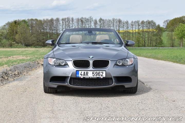 BMW M3 E93 2010