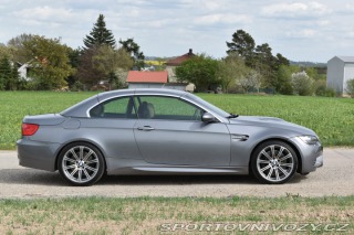 BMW M3 E93 2010