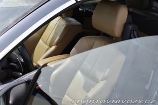 BMW M3 E93 2010