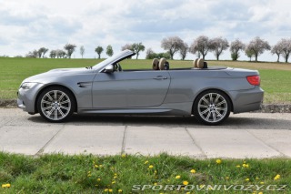 BMW M3 E93 2010