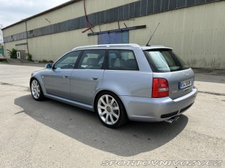 Audi RS4 2000
