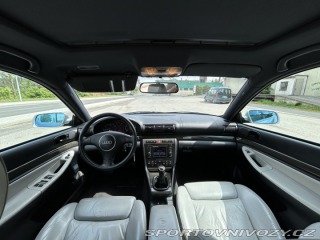 Audi RS4 2000