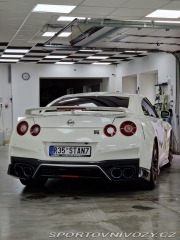Nissan GT-R R35 - Black Edition 2017