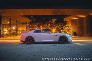 Nissan GT-R R35 - Black Edition 2017