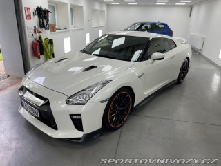 Nissan GT-R R35 - Black Edition 2017
