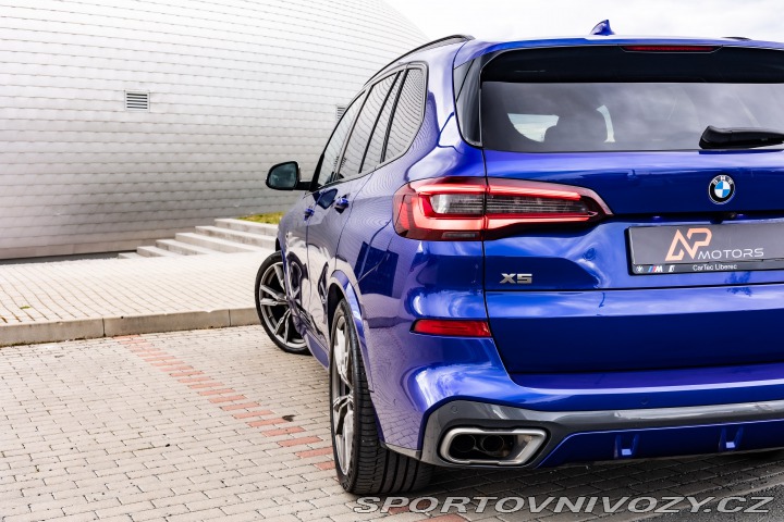 BMW X5 M50i, Záruka,Vzduch 2021
