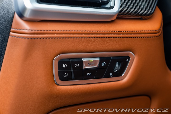 BMW X5 M50i, Záruka,Vzduch 2021