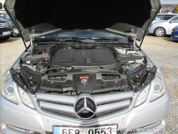 Mercedes-Benz E 2,2 CDI Coupe Blue Effic. 2012