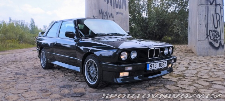 BMW M3 e30 M3 1986