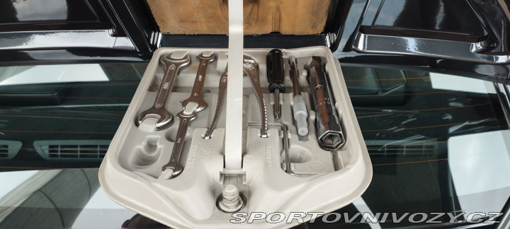 BMW M3 e30 M3 1986