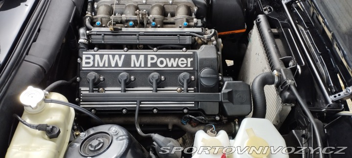 BMW M3 e30 M3 1986