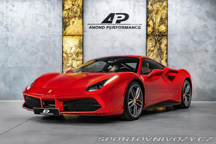 Ferrari 488 GTB KARBON/JBL/LIFT/LED/D 2015