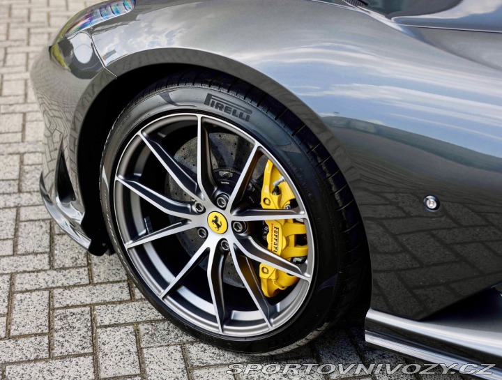 Ferrari 812 6.5 V12 *Full Carbon*Ex 2021