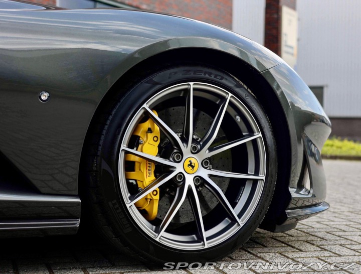 Ferrari 812 6.5 V12 *Full Carbon*Ex 2021