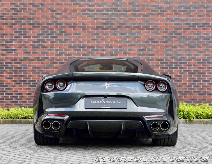 Ferrari 812 6.5 V12 *Full Carbon*Ex 2021