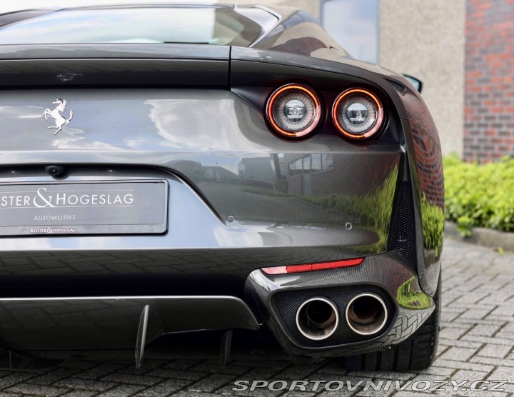 Ferrari 812 6.5 V12 *Full Carbon*Ex 2021