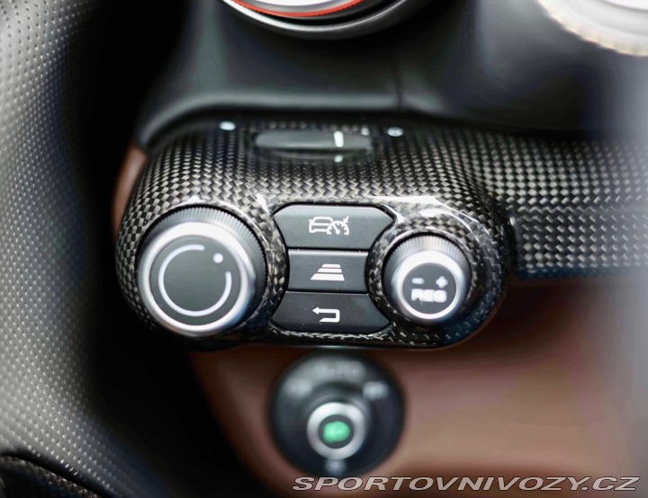Ferrari 812 6.5 V12 *Full Carbon*Ex 2021