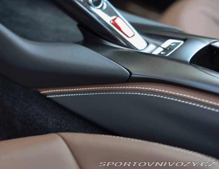 Ferrari 812 6.5 V12 *Full Carbon*Ex 2021