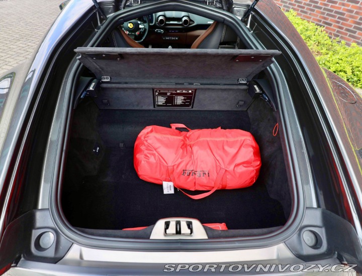 Ferrari 812 6.5 V12 *Full Carbon*Ex 2021