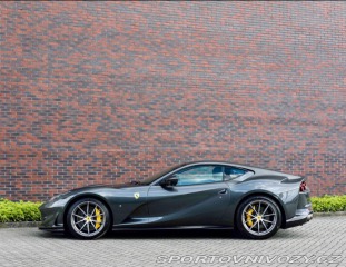 Ferrari 812 6.5 V12  *Full Carbon*Ex 2021