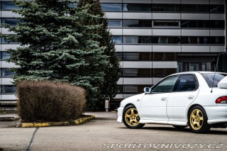 Subaru Impreza STI JDM RHD krásná 2000 2000