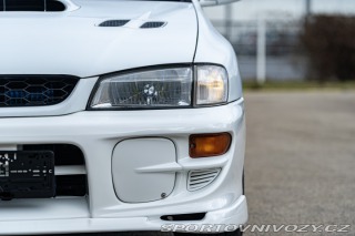 Subaru Impreza STI JDM RHD krásná 2000 2000