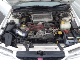 Subaru Impreza STI JDM RHD krásná 2000 2000