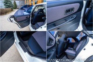 Subaru Impreza STI JDM RHD krásná 2000 2000