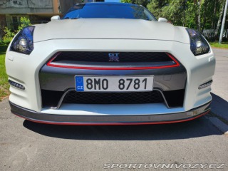 Nissan GT-R R35 2012