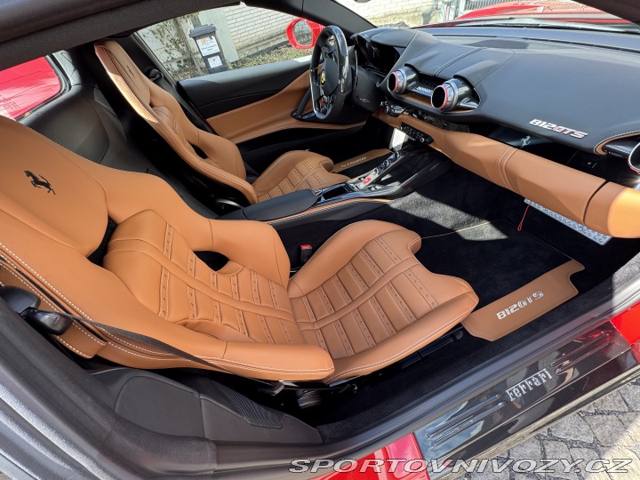 Ferrari 812 GTS Nové nejeté 2023