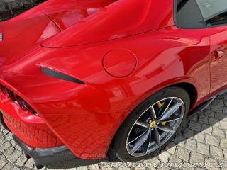 Ferrari 812 GTS Nové nejeté 2023