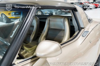 Chevrolet Corvette Coll. Ed., 6tis mil, CZ 1982