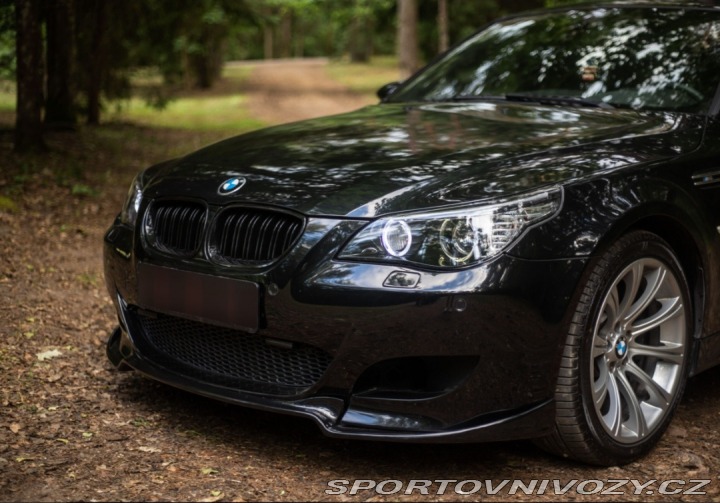 BMW M5 e60 2005