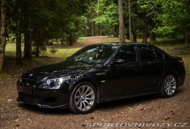 BMW M5 e60 2005