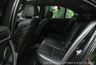 BMW M5 e60 2005