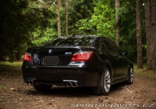 BMW M5 e60 2005