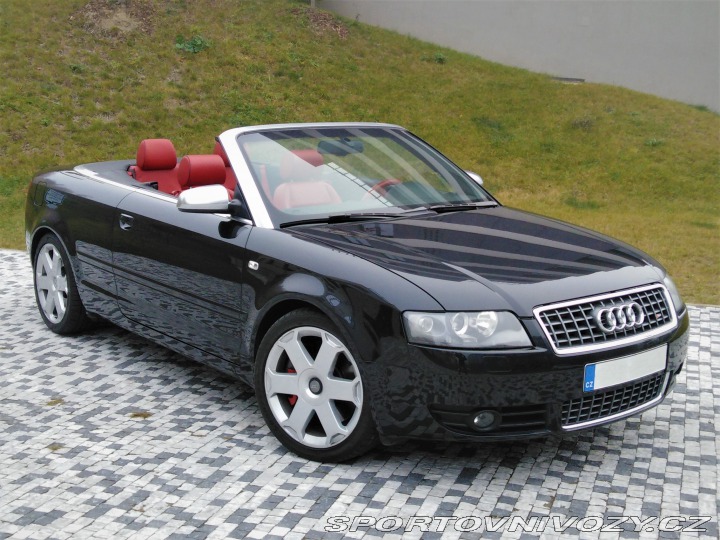 Audi S4 manual cabrio V8 ČR! 2004