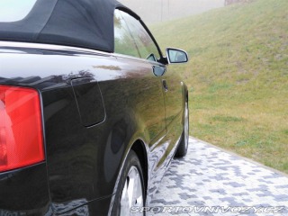 Audi S4 manual cabrio V8 ČR! 2004