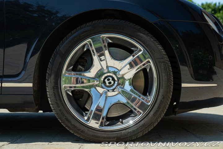 Bentley Continental GT 2004